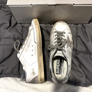 OVER 50% OFF golden goose superstar 0.77 leather glitter low great for summer